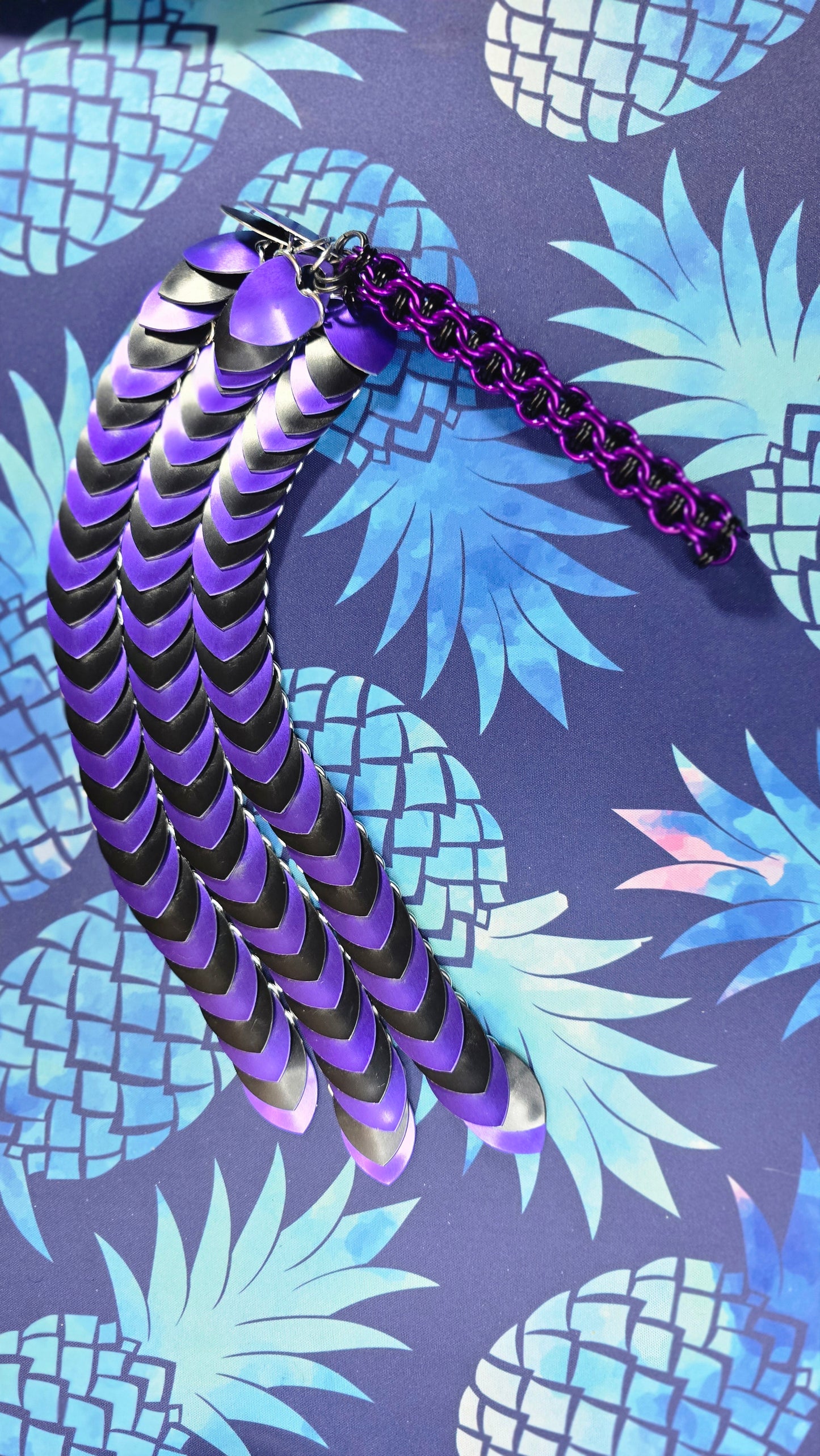 Scalemail Flogger