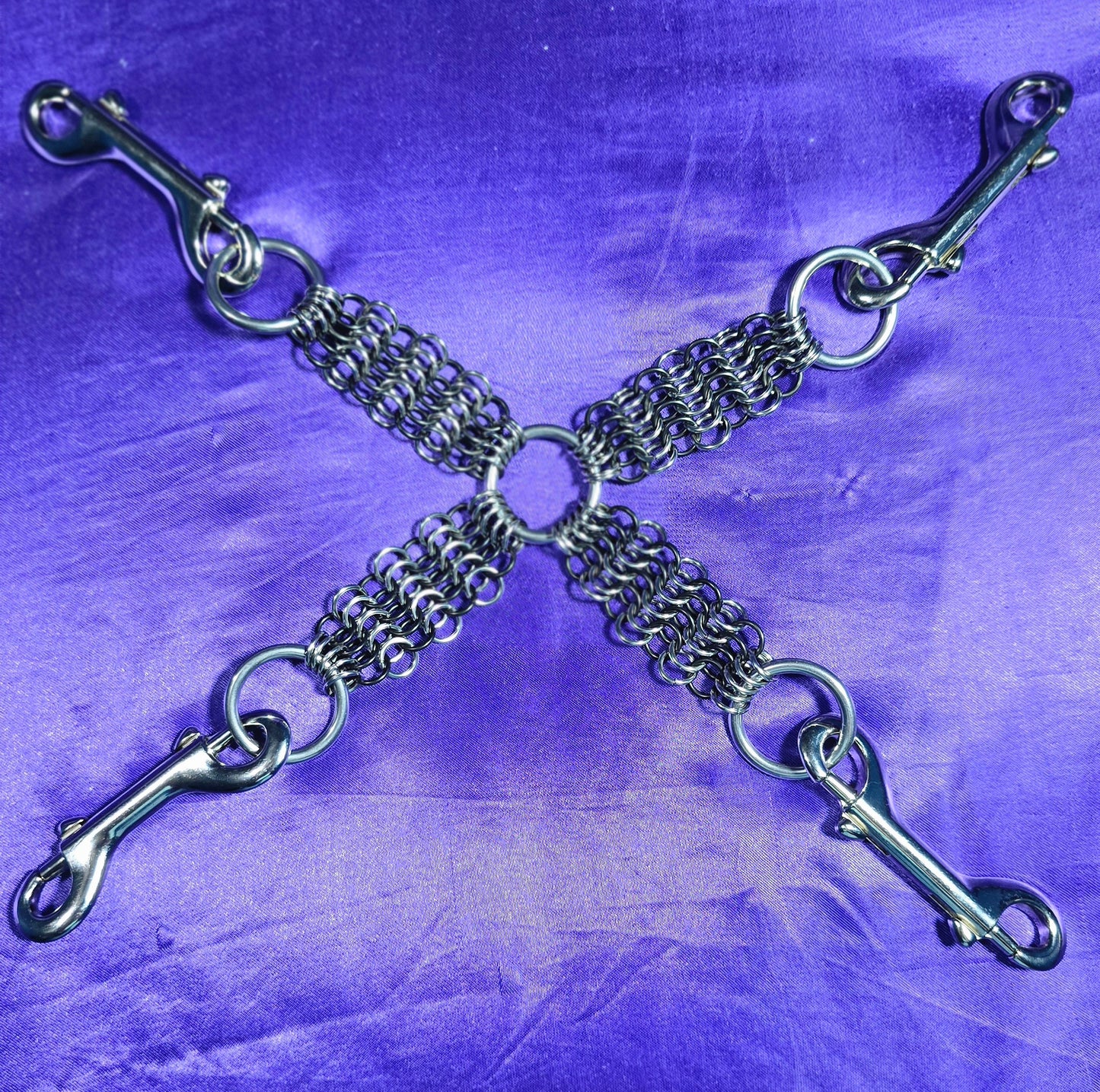 Chainmail Hog-Tie Cross